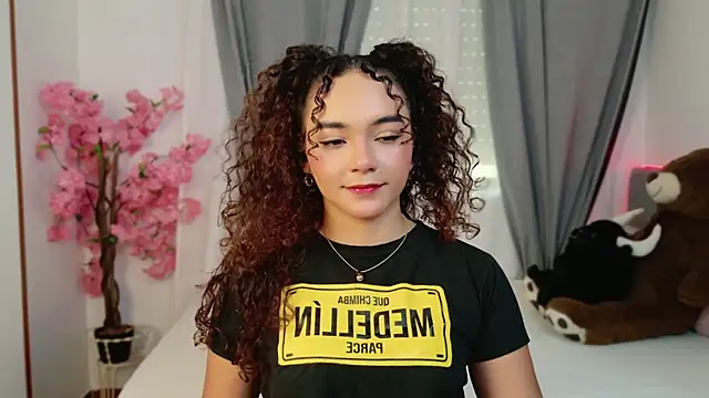 Taylor Tina online show from 26, 9, 2025