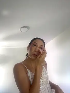 Dayanna adams online show from 7, 1, 2026