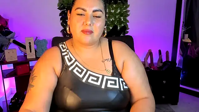 Snapshot of AndreaKinky chatting on 30, 6, 2026 AndreaKinky online show from 30, 6, 2026