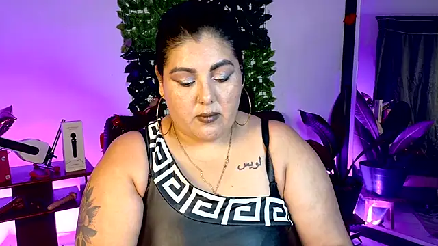 Snapshot of AndreaKinky chatting on 10, 6, 2026 AndreaKinky online show from 10, 6, 2026
