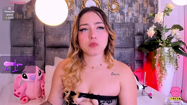 PatyLawrence online show from 9, 11, 2025