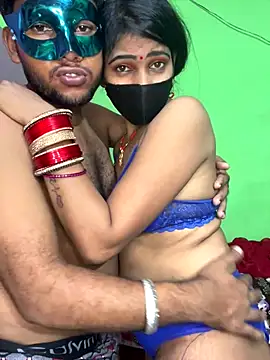 SEXY-SIMI-BHABI online show from 17, 9, 2025