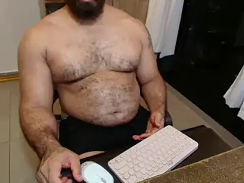 Snapshot of max_love255 chatting on 14, 7, 2026 max love255 online show from 14, 7, 2026