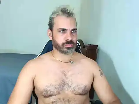 Snapshot of max_love255 chatting on 18, 1, 2026 max love255 online show from 18, 1, 2026