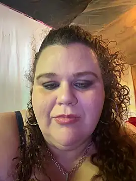 Snapshot of Fatpussybigass chatting on 17, 6, 2026 Fatpussybigass online show from 17, 6, 2026