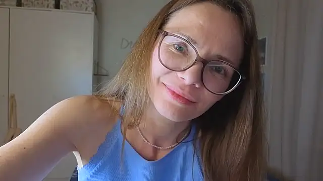 Snapshot of SEA_Dream chatting on 10, 5, 2026 SEA Dream online show from 10, 5, 2026