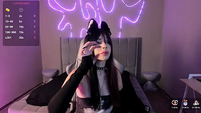 Sabrina bloom online show from 25, 3, 2026