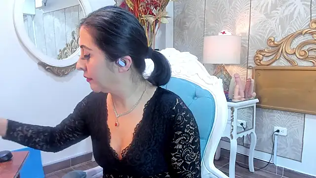 Snapshot of Scarlet__Milff chatting on 10, 2, 2026 Scarlet Milff online show from 10, 2, 2026