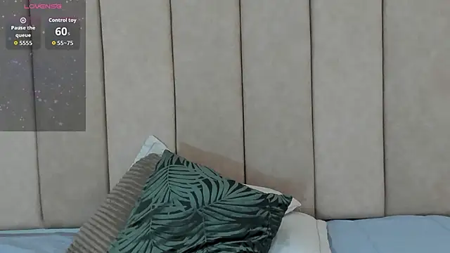  Zahiira  online show from 13, 11, 2025