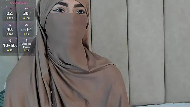  Zahiira  online show from 12, 11, 2025