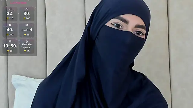  Zahiira  online show from 30, 10, 2025