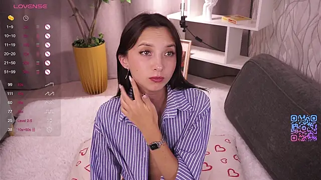 DaisyBlaze online show from 14, 9, 2025