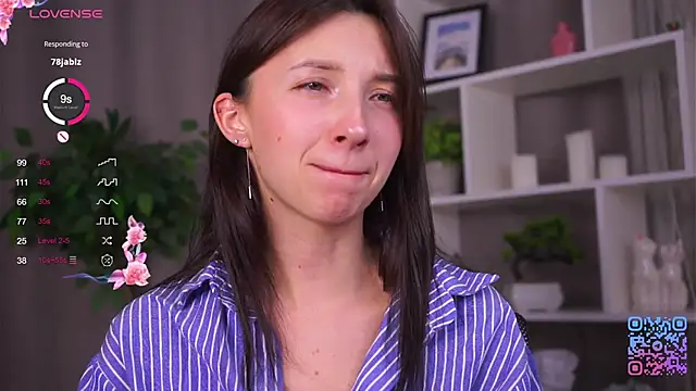 DaisyBlaze online show from 12, 11, 2025