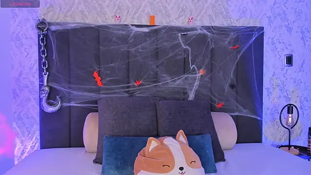 Snapshot of dana_hazze chatting on 29, 10, 2025 dana hazze online show from 29, 10, 2025