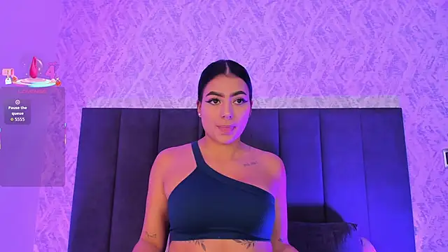 Snapshot of dana_hazze chatting on 10, 9, 2025 dana hazze online show from 10, 9, 2025