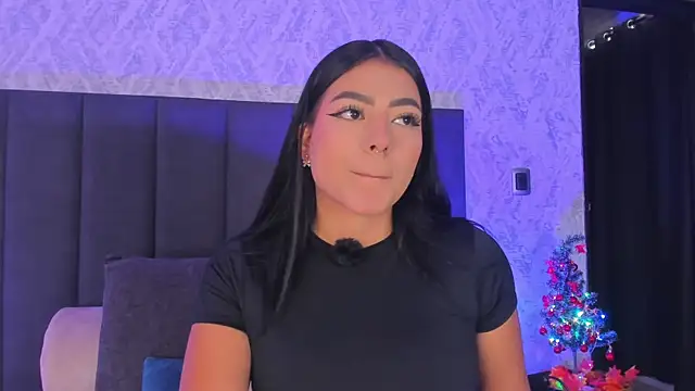 Snapshot of dana_hazze chatting on 27, 11, 2025 dana hazze online show from 27, 11, 2025