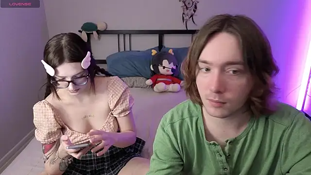 Snapshot of ellen_and_danny chatting on 5, 2, 2026 ellen and danny online show from 5, 2, 2026