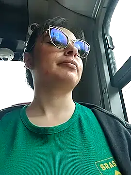 Camila Ord online show from 9, 9, 2025