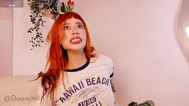 ScarlettRusso1 online show from 14, 7, 2026