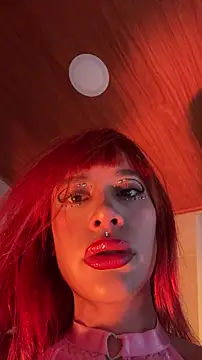 ScarlettRusso1 online show from 28, 10, 2025