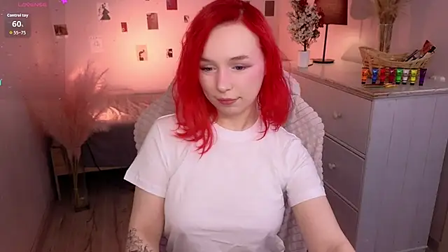NaomiYoru online show from 30, 5, 2026