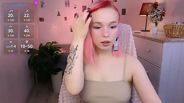 NaomiYoru online show from 5, 5, 2026