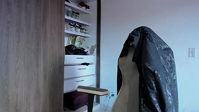 natevillage online show from 20, 9, 2025