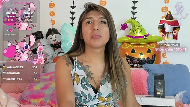 Snapshot of Ariana-Fernandez chatting on 10, 10, 2025 Ariana-Fernandez online show from 10, 10, 2025