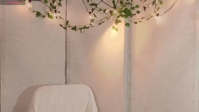 SophieMurrr online show from 12, 6, 2026