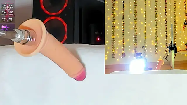 Kitty  Rose   online show from 29, 10, 2025