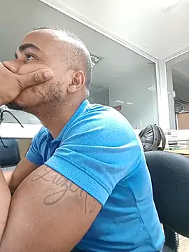 SanChacal5694 online show from 2, 2, 2026