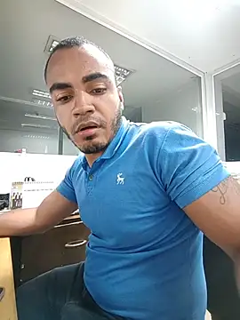 SanChacal5694 online show from 24, 11, 2025