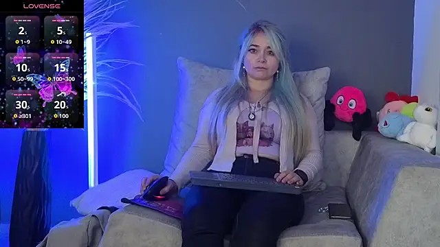 Snapshot of Mafecosecret chatting on 27, 11, 2025 Mafecosecret online show from 27, 11, 2025