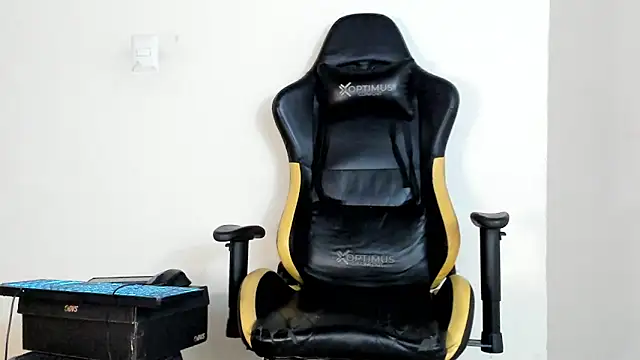 Snapshot of HELLSTAR chatting on 7, 11, 2025 HELLSTAR online show from 7, 11, 2025