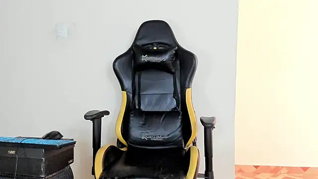 Snapshot of HELLSTAR chatting on 1, 11, 2025 HELLSTAR online show from 1, 11, 2025