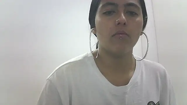 Snapshot of Melodyqueen_ chatting on 24, 9, 2025 Melodyqueen online show from 24, 9, 2025