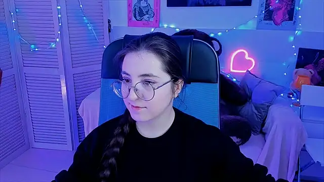 VirtuallVoyant online show from 10, 9, 2025