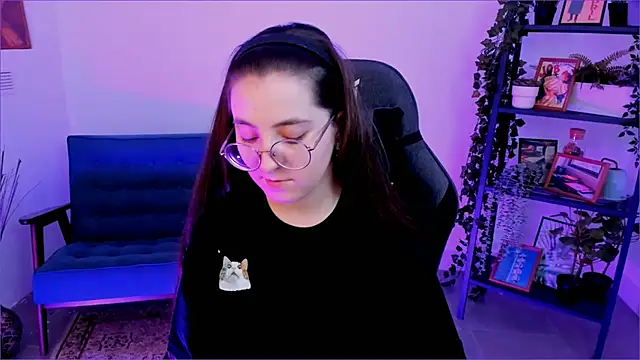 VirtuallVoyant online show from 1, 10, 2025