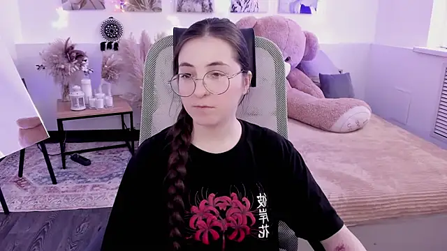 VirtuallVoyant online show from 6, 3, 2026