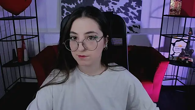 VirtuallVoyant online show from 15, 4, 2026