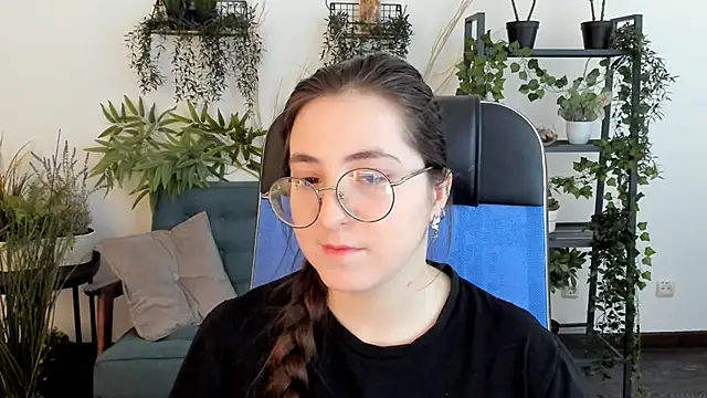 VirtuallVoyant online show from 26, 11, 2025