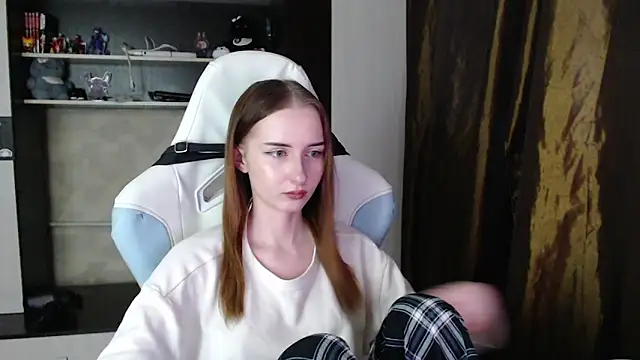 Cutti Crystal online show from 4, 3, 2026