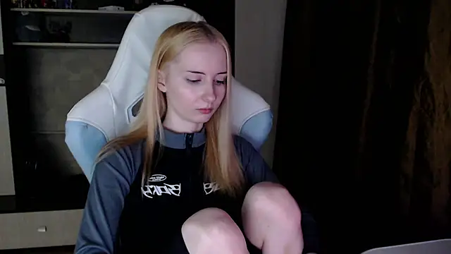 Cutti Crystal online show from 25, 3, 2026