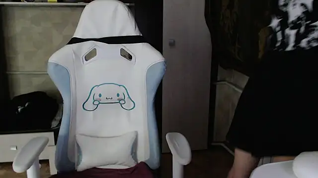 Snapshot of Cutti_Crystal chatting on 24, 2, 2026 Cutti Crystal online show from 24, 2, 2026