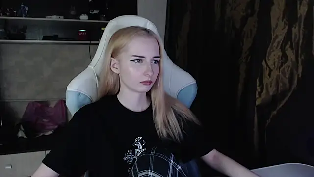 Cutti Crystal online show from 20, 3, 2026