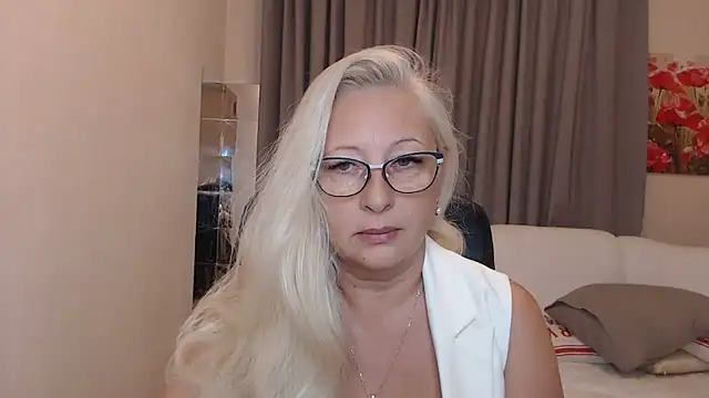 ValeriaSharm online show from 8, 11, 2025