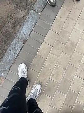 kamo012000 online show from 1, 12, 2025