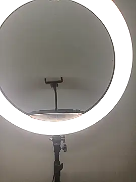 Sexy kaira01 online show from 5, 12, 2025