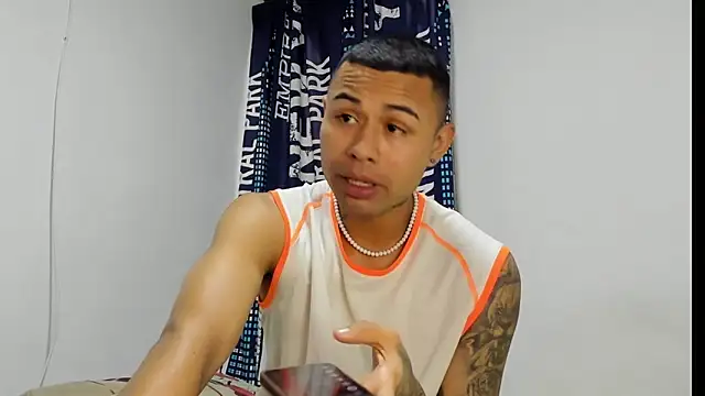  Logan Colton  online show from 27, 11, 2025