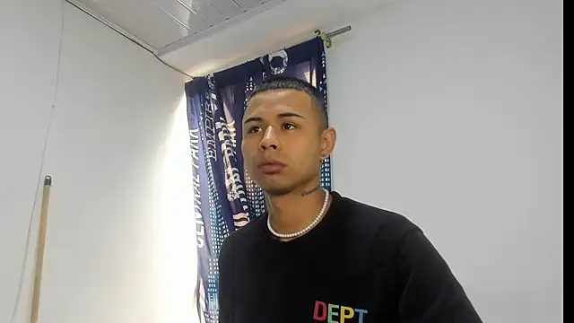  Logan Colton  online show from 27, 10, 2025